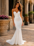 Simple Strapless Satin Mermaid Wedding Dress with Sweetheart Neckline & Chapel Train – Custom Bridal Gown for Civil, Elopement & Garden Weddings